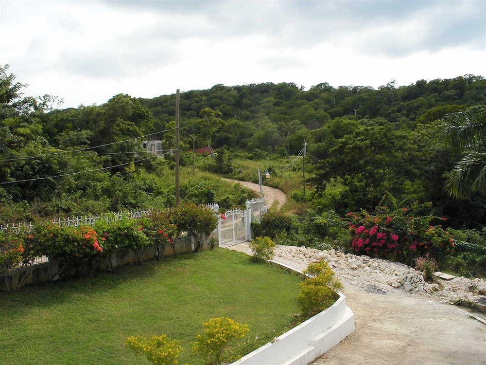 Emerald View Resort Villa Montego Bay Exterior foto